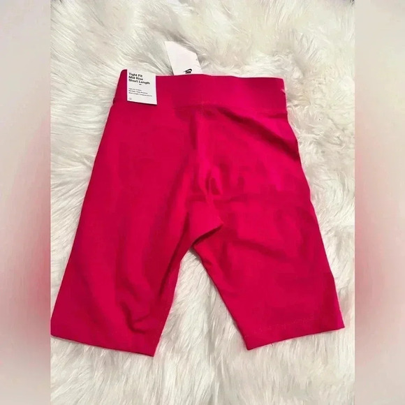 Nike NWT hot pink biker shorts sz XS - Picture 2 of 4